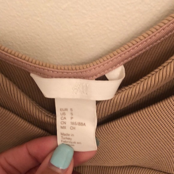 H&M Bodyuit - Picture 2 of 2